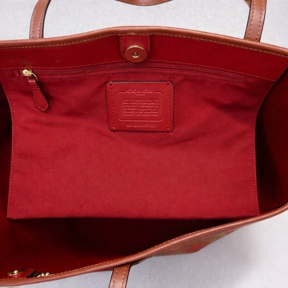 Coach City Signature Rainbow Logo Large Tote Bag - Picture 8 of 10